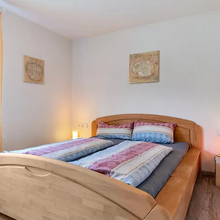 Haus Rebberg Apartamento *